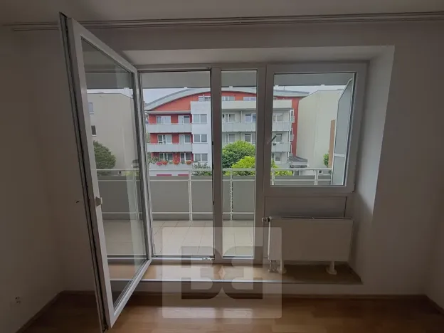 Pronájem bytu 1+kk, Praha - Letňany, Beranových, 31 m2