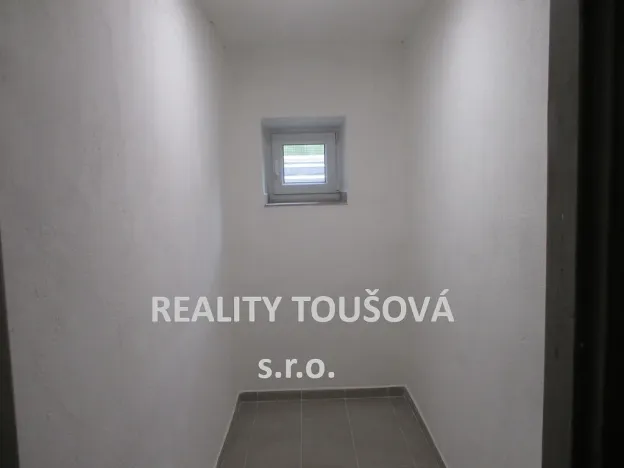 Prodej bytu 2+1, Plzeň - Jižní Předměstí, Lukavická, 64 m2