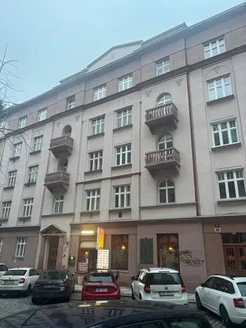 Prodej bytu 2+1, Praha - Bubeneč, Kyjevská, 63 m2