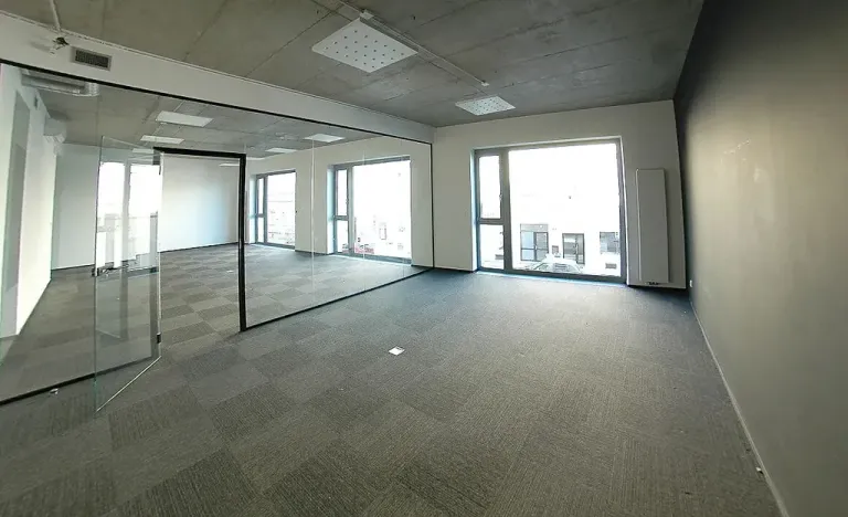 Pronájem kanceláře, Plzeň, Purkyňova, 221 m2