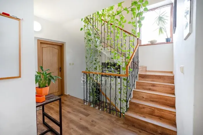 Prodej rodinného domu, Černošice, Dobřichovická, 400 m2