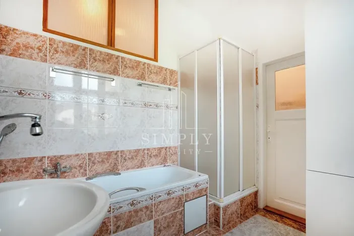 Prodej činžovního domu, Říčany, Legií, 500 m2