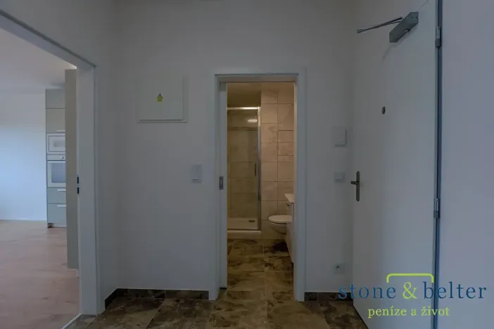 Pronájem bytu 2+kk, Praha - Hlubočepy, Fabiánové, 44 m2