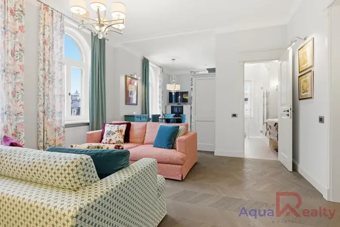 Prodej bytu 2+kk, Karlovy Vary, Svahová, 69 m2