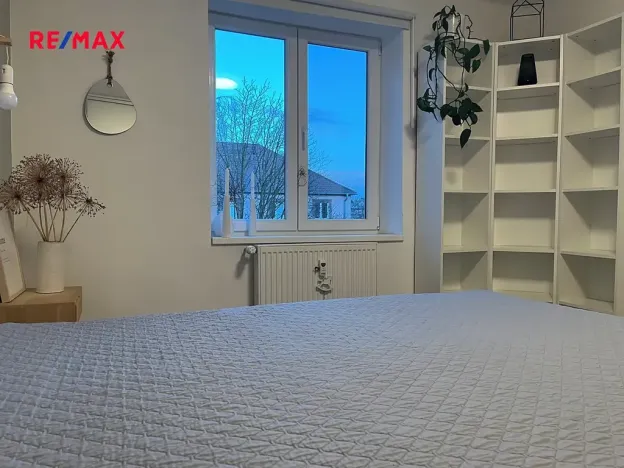 Pronájem bytu 2+kk, Kladno, U výtopny, 42 m2