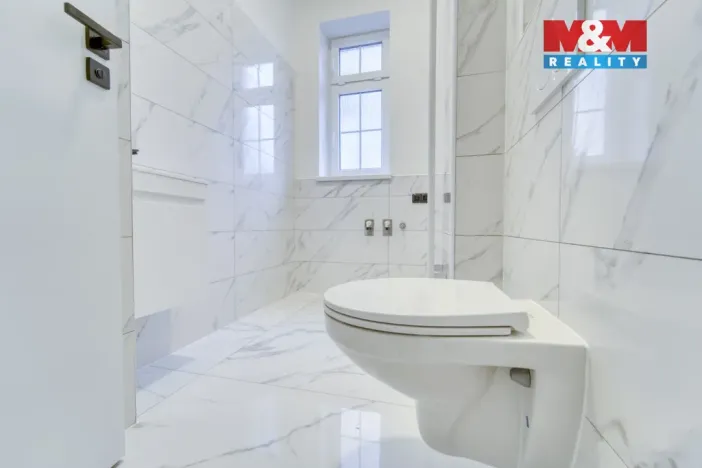 Pronájem bytu 2+kk, Plzeň - Doudlevce, Šípková, 47 m2