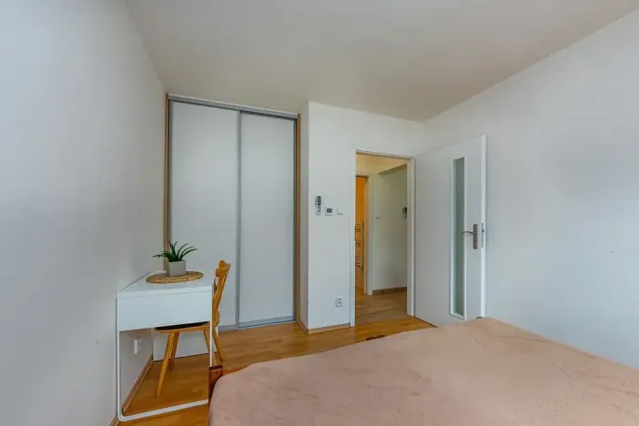 Pronájem bytu 2+kk, Měchenice, Vltavská, 35 m2