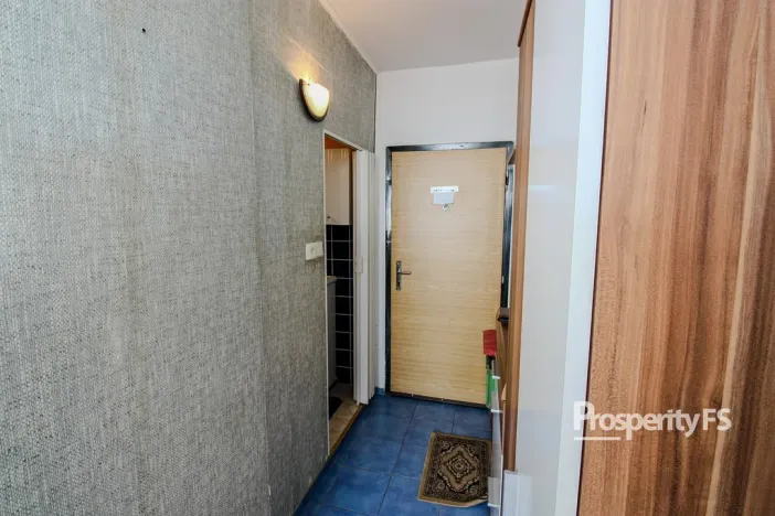 Pronájem bytu 1+1, Ústí nad Labem - Severní Terasa, Kmochova, 33 m2