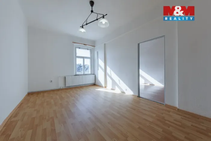 Pronájem bytu 3+1, Cheb, 26. dubna, 80 m2