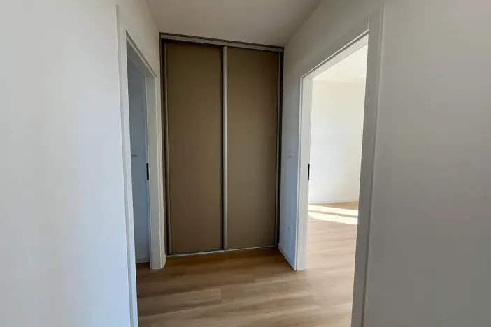 Pronájem bytu 2+kk, Hradec Králové, Střelecká, 59 m2
