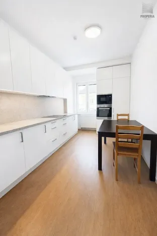 Pronájem bytu 2+1, Brno, Srbská, 53 m2