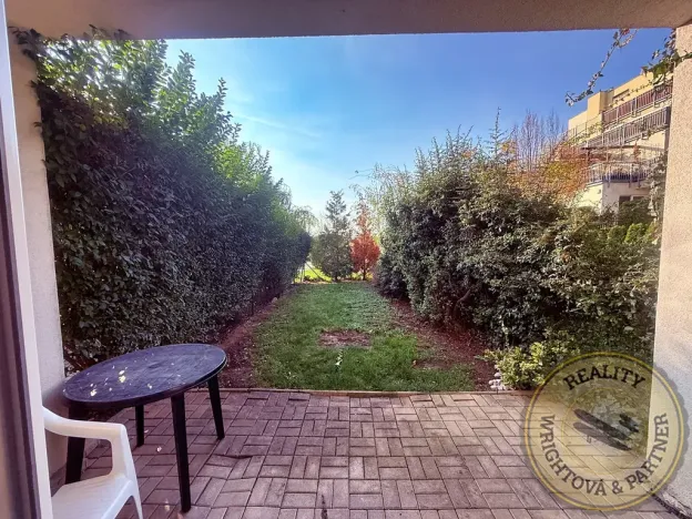 Prodej bytu 1+kk, Praha - Řeporyje, Wiesenthalova, 38 m2