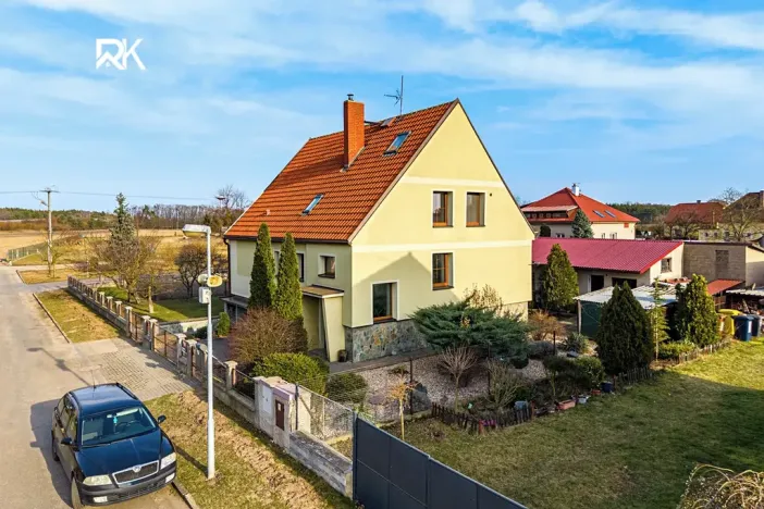 Prodej rodinného domu, Veltruby, Nová, 235 m2