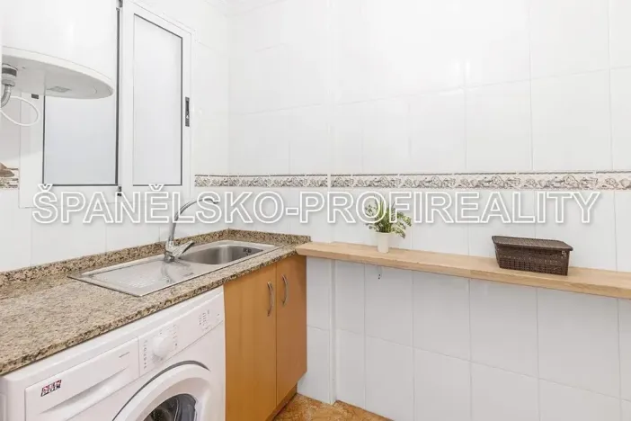 Prodej bytu 1+kk, Torrevieja, Španělsko, 36 m2