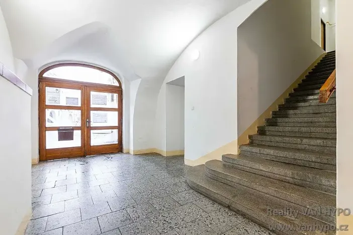 Prodej činžovního domu, Žatec, náměstí Svobody, 1500 m2