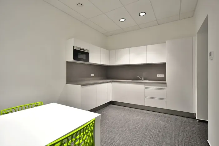 Pronájem kanceláře, Brno, Jana Babáka, 319 m2