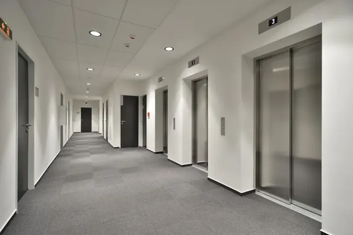 Pronájem kanceláře, Brno, Jana Babáka, 227 m2