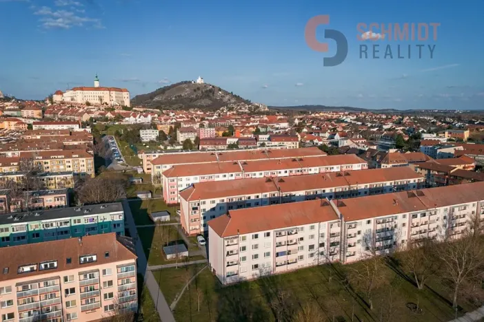 Prodej bytu 3+1, Mikulov, Kpt. Jaroše, 72 m2