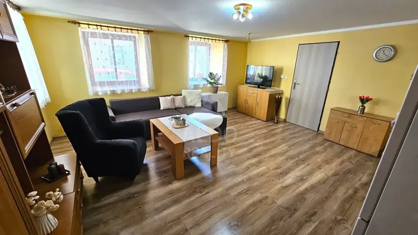 Prodej rodinného domu, Kamenice nad Lipou, Dobšova, 87 m2