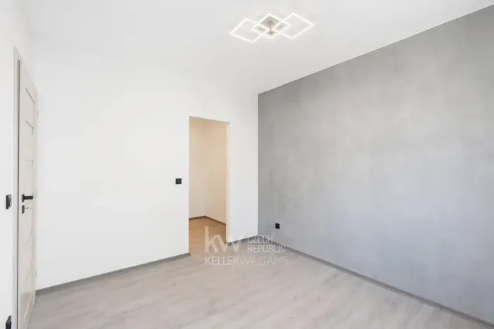Prodej bytu 2+kk, Praha - Letňany, Kostomlatská, 55 m2