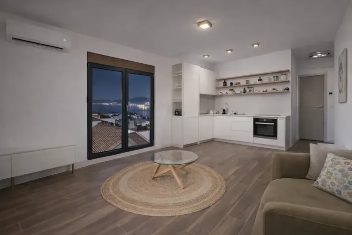 Prodej bytu 2+kk, Tivat, Černá Hora, 57 m2