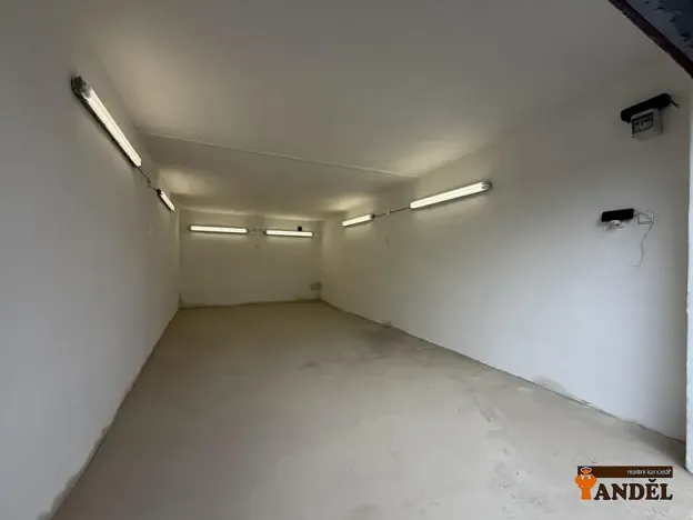 Pronájem garáže, Havířov, 25 m2