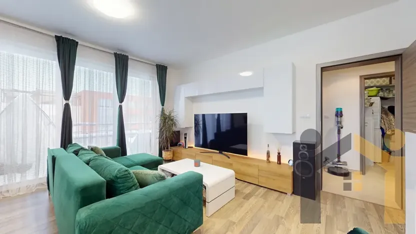 Prodej bytu 2+kk, Praha - Letňany, Hlučkova, 63 m2