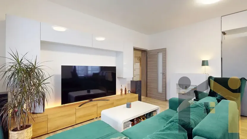 Prodej bytu 2+kk, Praha - Letňany, Hlučkova, 63 m2