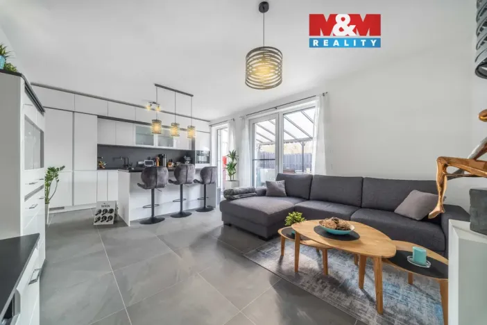 Prodej bytu 3+kk, Rokycany - Borek, Pražská, 72 m2