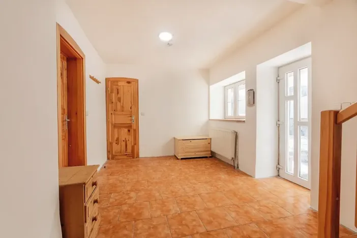 Prodej rodinného domu, Ohníč, 300 m2