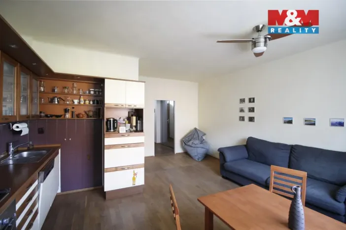 Pronájem bytu 2+kk, Praha - Libeň, U školičky, 42 m2