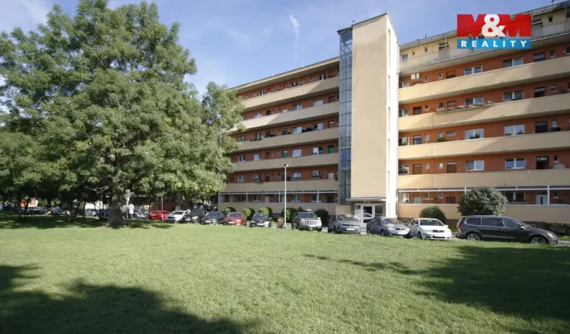 Pronájem bytu 2+kk, Praha - Libeň, U školičky, 42 m2