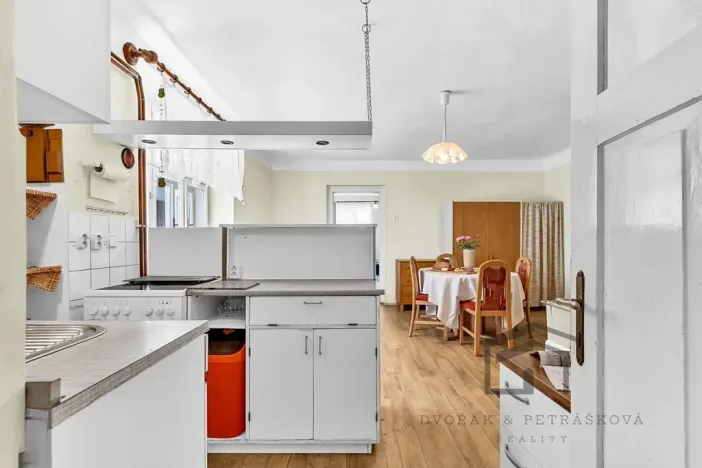 Prodej rodinného domu, Putim, 139 m2