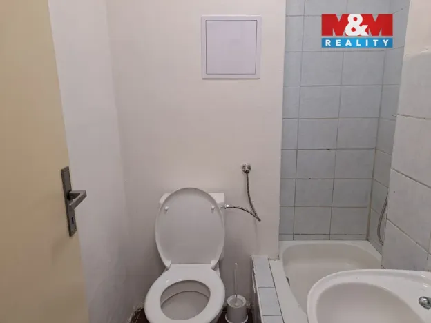 Pronájem bytu 1+kk, Kopřivnice, Záhumenní, 20 m2