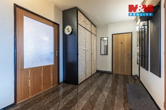 Prodej bytu 3+1, Příbram - Příbram V-Zdaboř, Družstevní, 71 m2