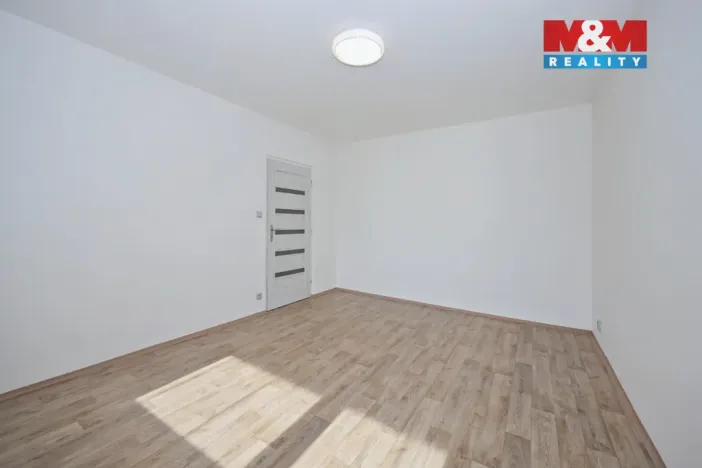 Pronájem bytu 1+1, Křižanov, U Školy, 37 m2