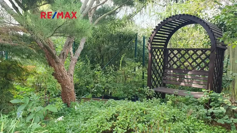 Pronájem bytu 2+kk, Praha - Břevnov, U Ladronky, 50 m2