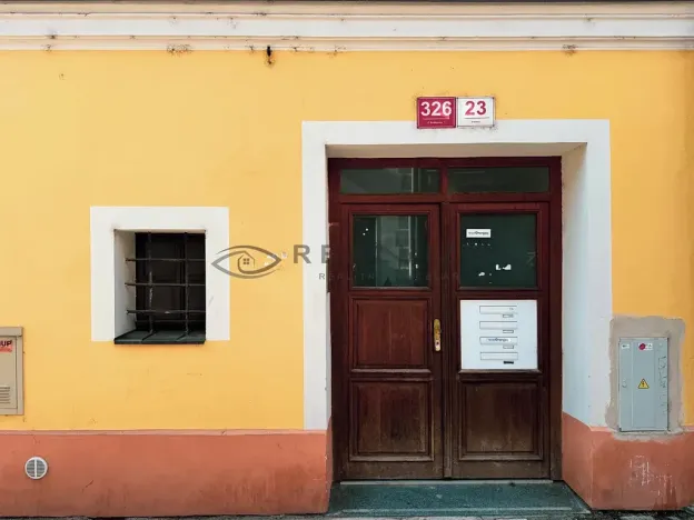 Pronájem bytu 1+kk, České Budějovice, Kněžská, 27 m2