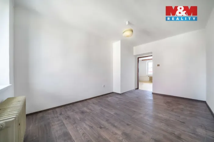 Prodej bytu 3+1, Domažlice, Ladova, 76 m2