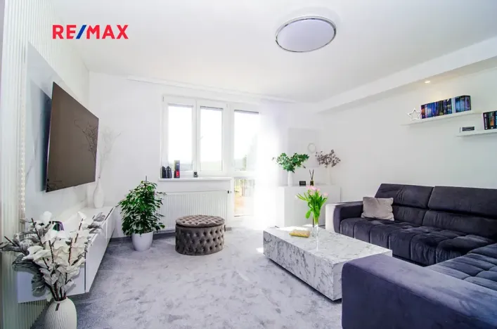 Prodej bytu 3+1, Křenov, 63 m2