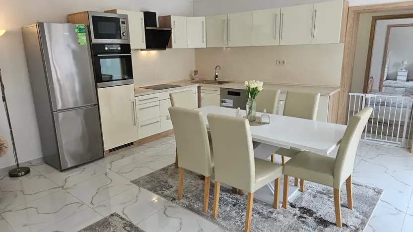 Prodej rodinného domu, Unhošť, Tyršovo náměstí, 93 m2