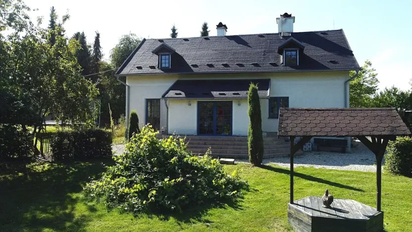 Prodej chalupy, Luby, 229 m2