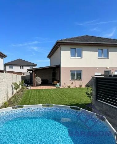 Prodej bytu 3+kk, Polerady, 79 m2