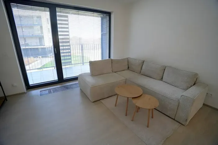 Pronájem bytu 2+kk, Praha - Modřany, Mezi vodami, 70 m2