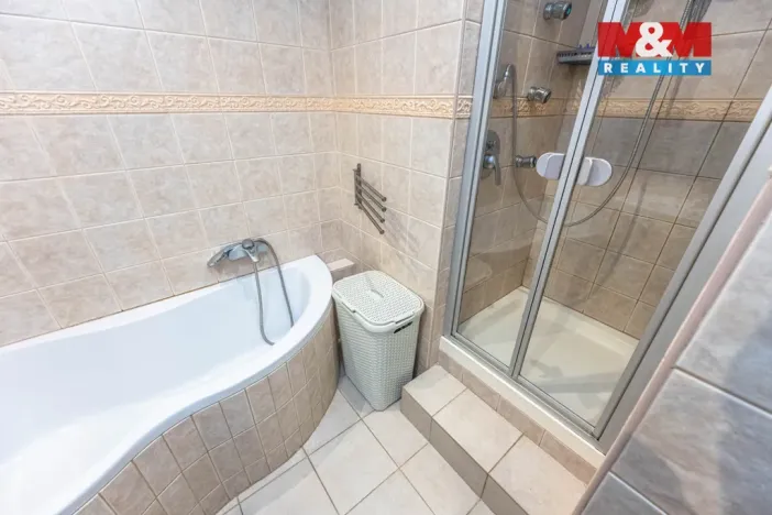 Pronájem bytu 3+1, Praha - Hlubočepy, Gabinova, 71 m2