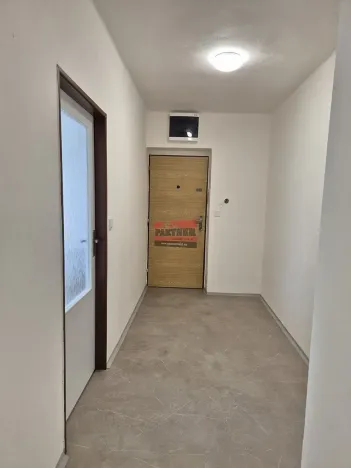 Pronájem bytu 4+1, Chotěmice, 86 m2