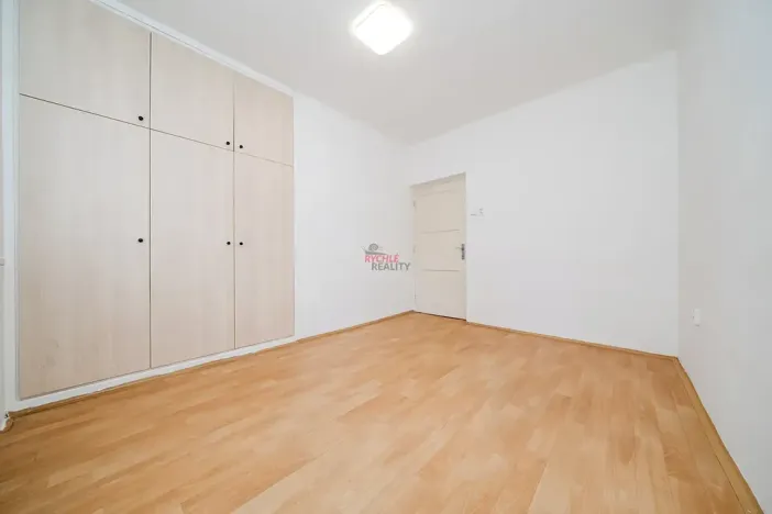 Pronájem bytu 3+kk, Ostrava, Šrobárova, 68 m2