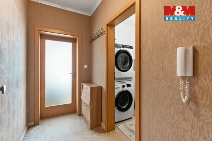 Prodej bytu 2+kk, Liberec - Liberec VI-Rochlice, Nádvorní, 48 m2