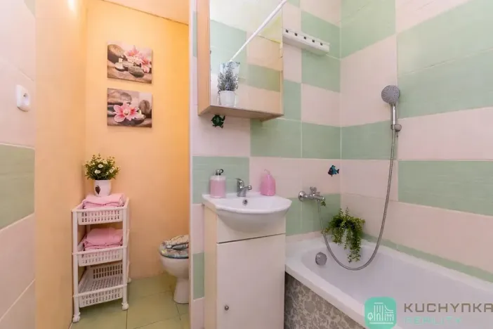 Prodej bytu 2+kk, Dubí, K. Světlé, 47 m2