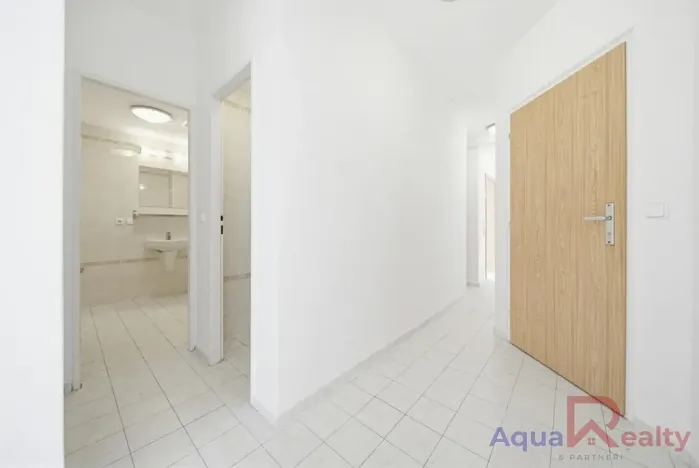 Prodej bytu 3+kk, Karlovy Vary, Okružní, 84 m2